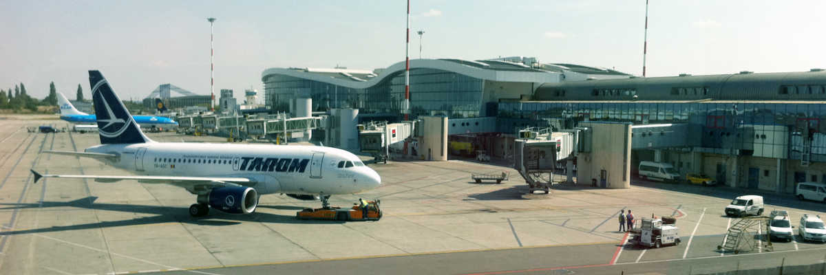 hotels proches de l'aéroport de ClujL'Aéroport international de Cluj-Napoca (CLJ - LRCL) dessert la ville de Cluj-Napoca et toute la région nord-ouest et centre de la Roumanie, la Transylvanie.